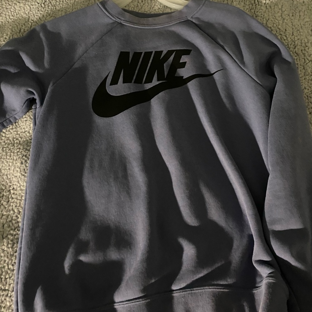 Nike crewneck, not used